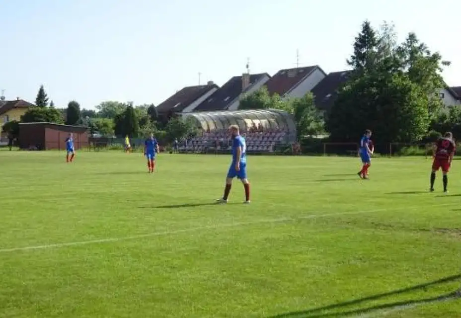 Béčko na vítězné vlně. Zabodovalo v derby s Mladým