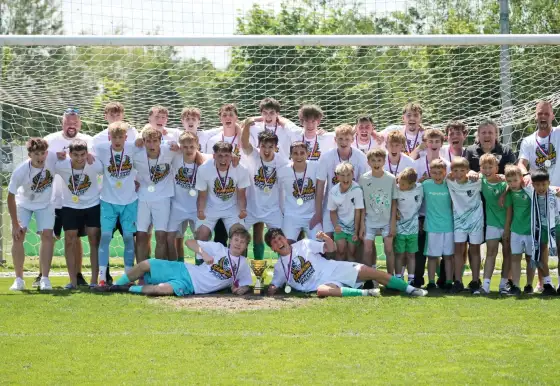Jeden titul je už doma! Tým U19 ovládl 3. Českou ligu dorostu. A co béčko mužů?