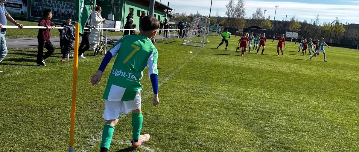 Starší žáci se představili ve Vlašimi, mladší hostili Klatovy