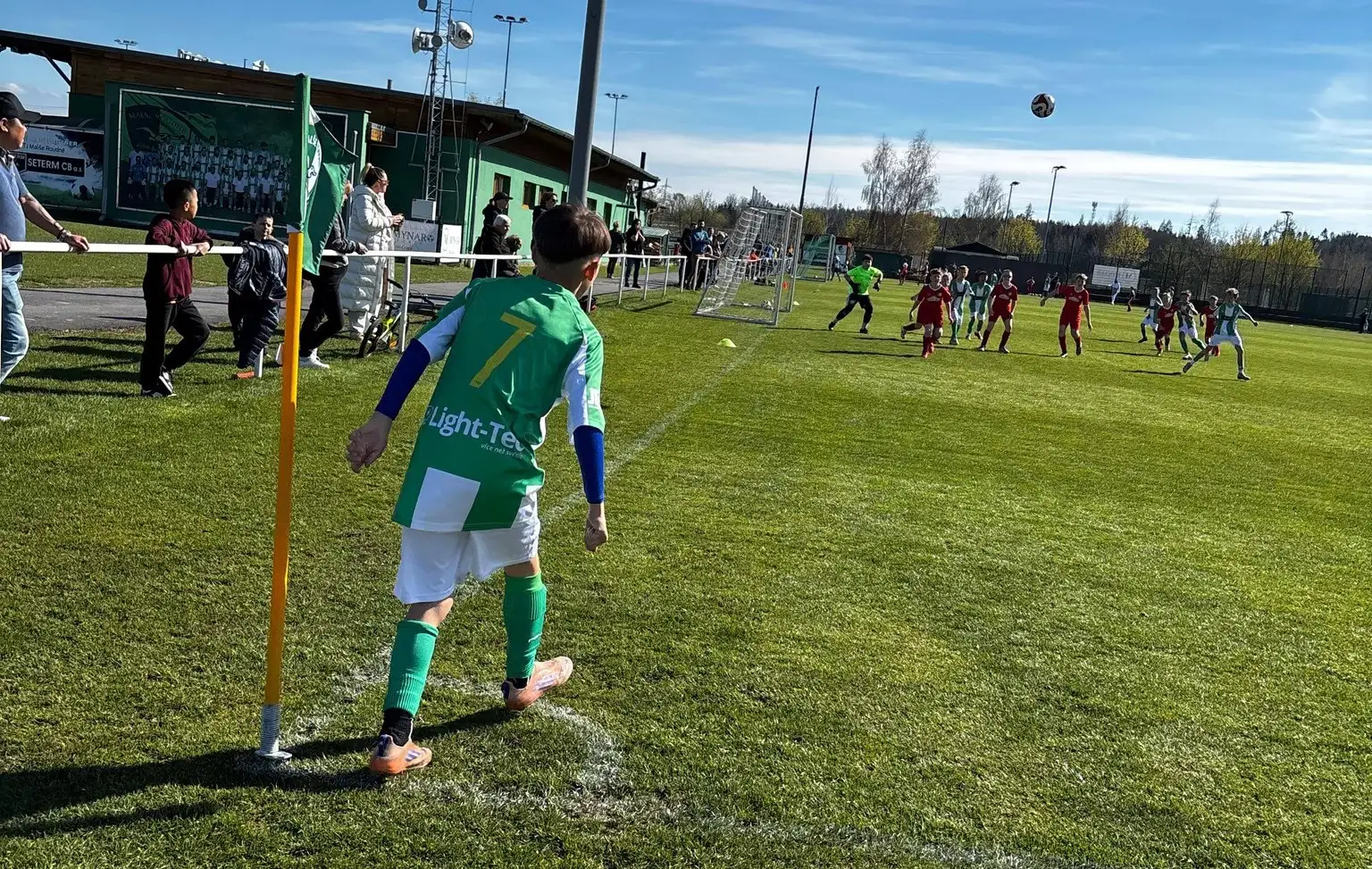 Starší žáci se představili ve Vlašimi, mladší hostili Klatovy