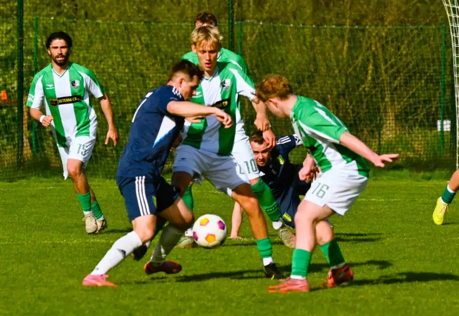 Druhá venkovní výhra stála za to. Zápas kluky bavil, chválil si Ginzel