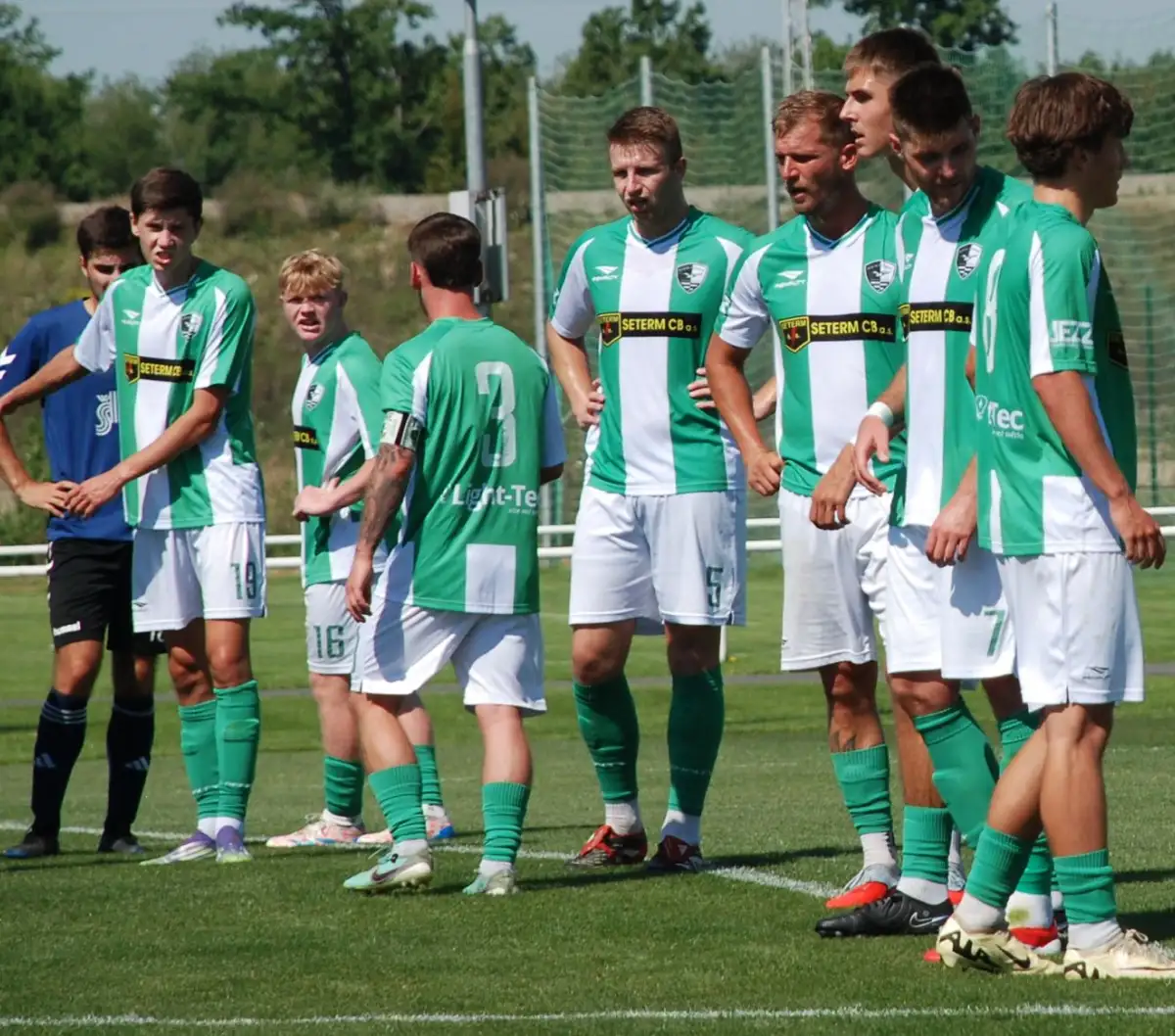 Z Týna se vraceli jen s bodem