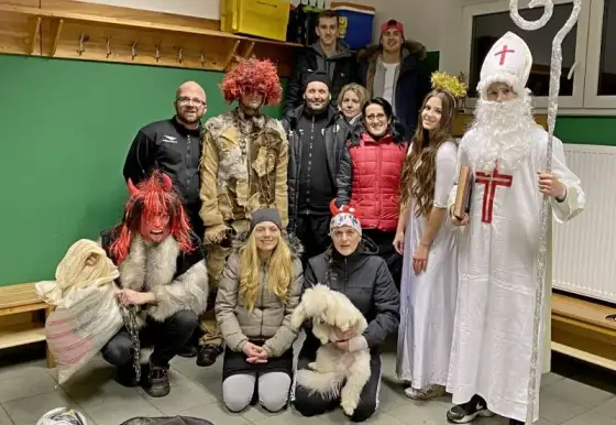 Mikuláš s andělem nadělovali nejmenším