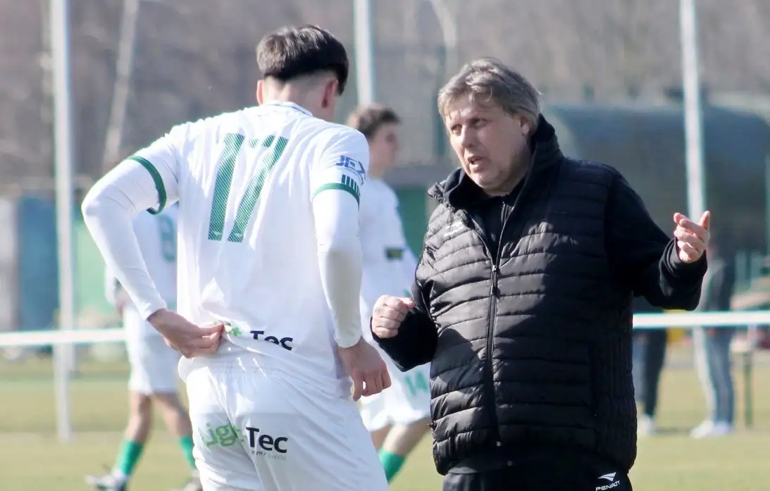 Dlouho jsem nezažil tak pracovitý tým, říká trenér Tomášek o dorostu Malše Roudné, který postoupil do 2. ligy