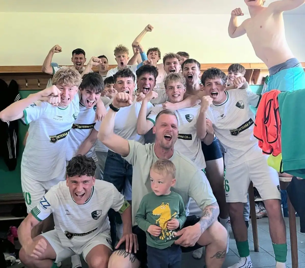 Devatenáctka si před zápasem jara poradila s Doubravkou