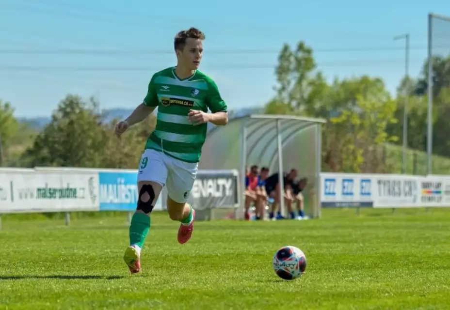 Vítězstvím nad hlubockou rezervou si béčko pojistilo druhé místo