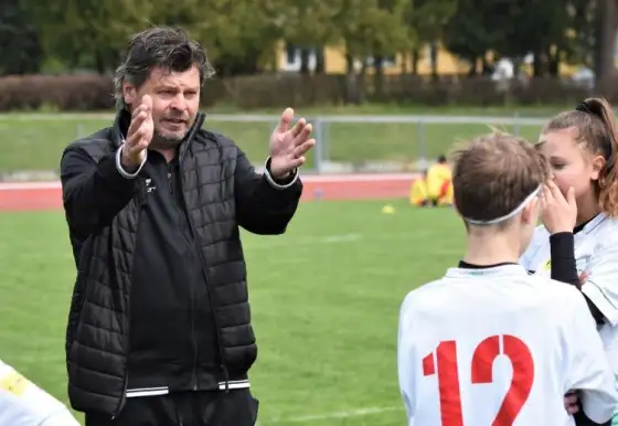 Béčko starších žáků je na vítězně vlně a bez obdržené branky
